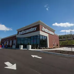 Tire Discounters on 122 Moss Grove Blvd in Knoxville