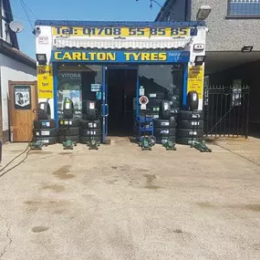 Bild von Carlton Tyres (Rainham) Ltd