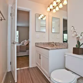 Modern Bathroom