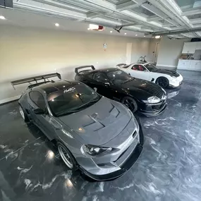 A custom garage floor isn’t just about looks—it’s about durability, functionality, and a space that feels truly yours. Whether you want bold colors, sleek finishes, or ultra-tough coatings, we’ve got options. ????????️ Let’s create the perfect floor for your space!