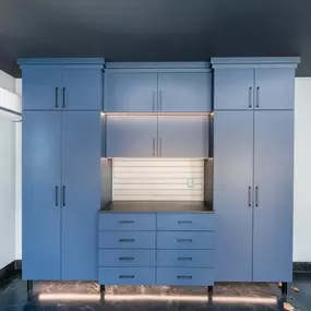 Built around your needs and style. ????️???? Our custom garage cabinets offer sleek design with high-capacity storage. Schedule your cabinet consultation and get organized!