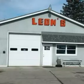 Leon's Transmission Repair - Lansing, Mi - (517) 485-3800