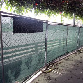 Bild von Fence Factory Rentals - Fresno