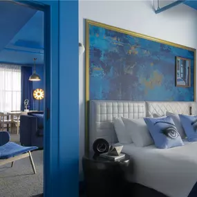 Guest room