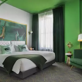 Guest room