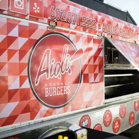 Bild von Aioli Gourmet Burgers - 32nd & Shea