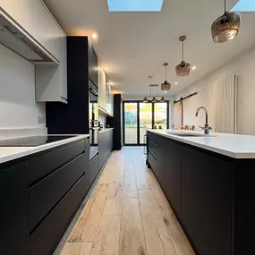 Bild von Howdens - Dunfermline