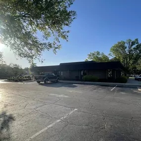 Outside view of the State Employees' Credit Union Smithfield-Bright leaf blvd branch