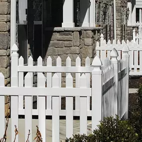 Commercial Vinyl Picket Fence