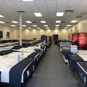 Bild von Mattress Warehouse of Altoona - Falon Lane