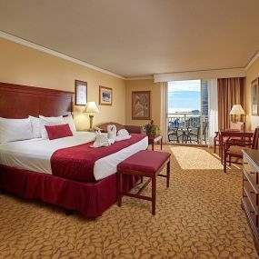 Plaza Resort & Spa - Coastal View Rooms and Suites