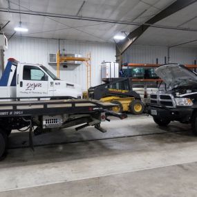 24 Hr Towing & Recovery, Inc., is Milwaukee county’s most reliable towing and roadside service. Our services inclide: 24 Hour Towing Service | Light, Medium, and Heavy-Duty Towing | Accident Recovery | Junk Car Removal | We Buy Junk Cars | Classic Car Towing | Car Hauling | Long Distance Towing | Winchouts | Auto Transports | Roadside Assistance | Battery Service | Fuel Delivery | Flat Tire Repair | Lockout Service | Coolant Line Repair/Replacement | Jump starts | Battery Boost | Car Doors Unloc