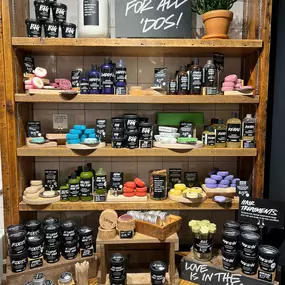 Bild von Lush Cosmetics Woodland Grand Rapids