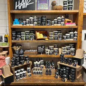 Bild von Lush Cosmetics Woodland Grand Rapids