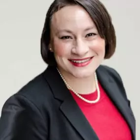 Associate Attorney Hope R. Amezquita