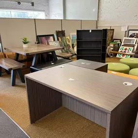 Bild von Office Furniture Salvage