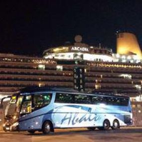 Autocares_Benito_Abalo_crucero_noche.jpg