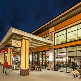 Food Pavilion at Outlets of Des Moines