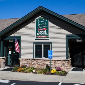 Welcome to VCA Bakerstown Animal Hospital!