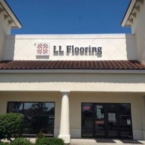 LL Flooring #1027 Fort Myers | 5020 South Cleveland Ave. | Storefront