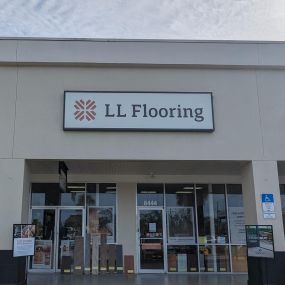 LL Flooring #1376 Tampa | 8444 West Hillsborough Avenue | Storefront