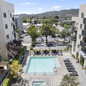 camden glendale apartments los angeles ca pool with hot tub