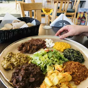 Bild von Mudai Ethiopian Restaurant