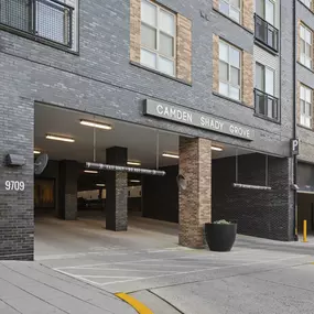 camden shady grove apartments rockville md resident parking garage