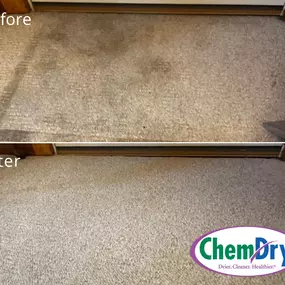 Before and after carpet cleaning in Omaha, NE