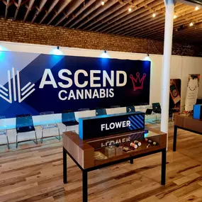 Bild von Ascend Cannabis Outlet - Chicago Logan Square