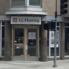 LL Flooring #1249 San Francisco | 3150 Geary Blvd. | Showroom