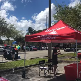 Billy Williamson State Farm Sponsoring The Okeeheelee Braves 7U Travel Baseball Team at a car show!