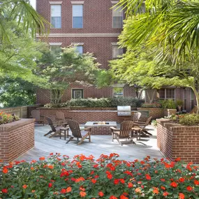 Outdoor lounge at the towers with barbeque and outdoor kitchen area