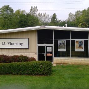 LL Flooring #1126 East Peoria | 1467 N. Main Street | Storefront
