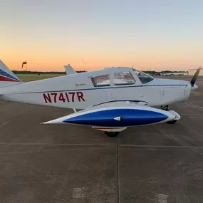 Rent a Piper Cherokee 140 at First Team Pilot Training, located at 2 airports close to Memphis.