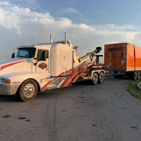 Heavy duty towing made easy! Call today!