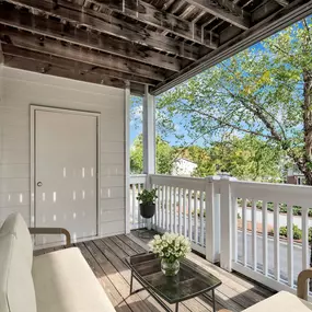 Balcony at Camden Lake Pine