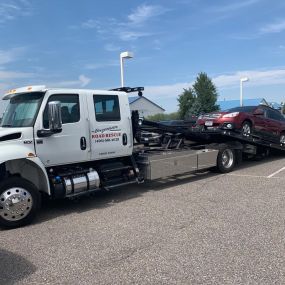 We provide medium duty towing for box trucks, trucks with utility beds, and other vehicles bigger than a regular passenger car. Call today for all your towing needs.