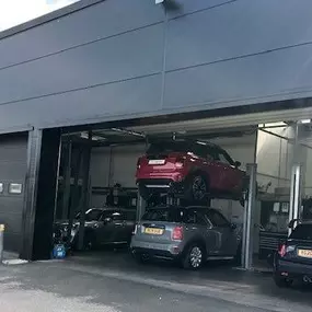 Bild von MINI Service Centre Leeds