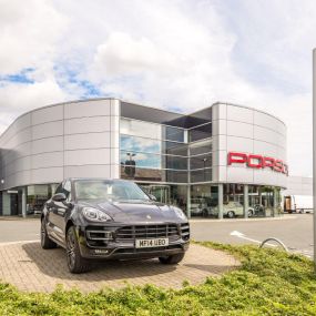 Porsche Centre Bolton