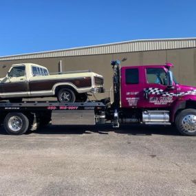 Call Now for Towing Services!