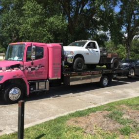 Call Now for Towing Services!