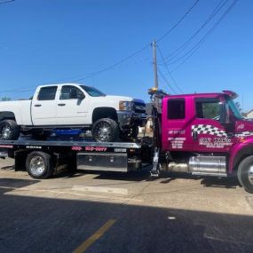 Call Now for Towing Services!