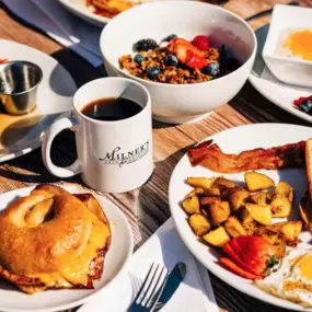 Breakfast Lovers: Start your day at Milner's with breakfast from 7:00–11:00 AM Monday–Friday. From breakfast sandwiches, omelettes, pancakes, or traditional eggs and sides, find chef-inspired dishes served fresh at our Wilmington Cafe.