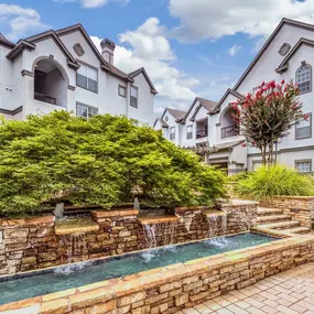 Outdoor tranquility water feature