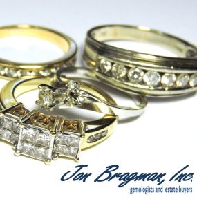 Maximizing your jewelry’s worth is what we do best. At Jon Bragman, Inc., we buy and appraise jewelry of all kinds. Whether you’ve inherited a beautiful necklace or you want a valuable ring appraised, our graduate gemologists will ensure you get the best value for your pieces. We have the experience and certifications to give you accurate offers! Don’t risk losing money from a lowball offer—reach out to us today.