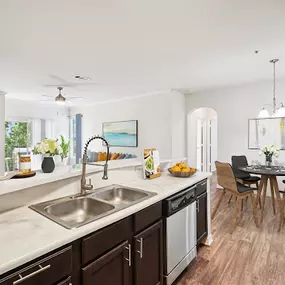 Bild von The Reserve at Cary Park Apartments