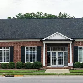 Come visit the First Bank Lillington branch on South Main Street. Your local team will provide expert financial advice, flexible rates, business solutions, and convenient mobile options.