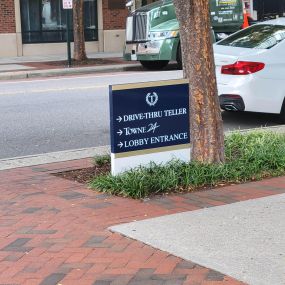 TowneBank Towne Center Banking Location