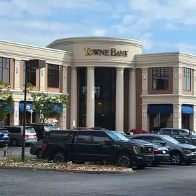 TowneBank Towne Center Banking Location